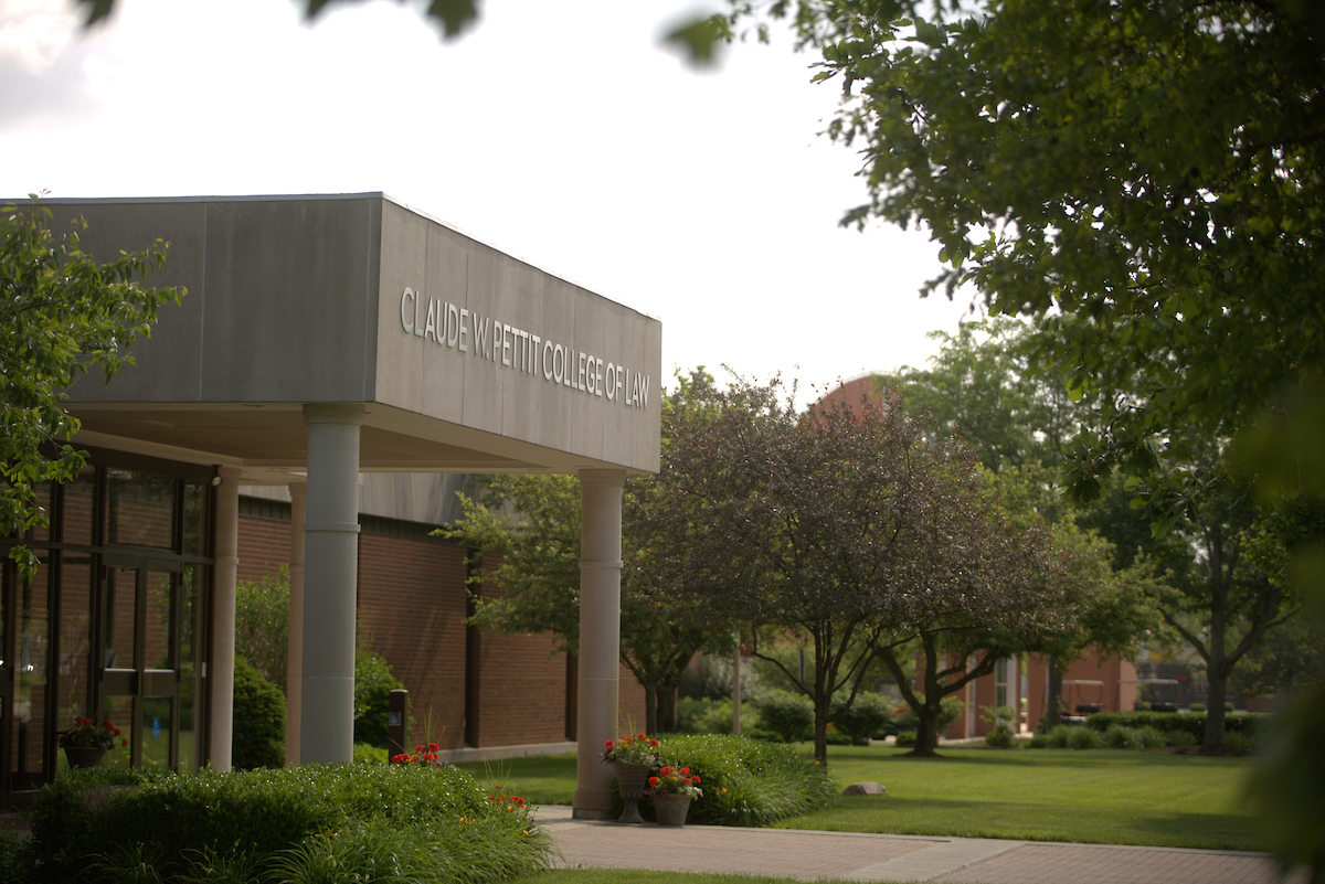 ONU Law